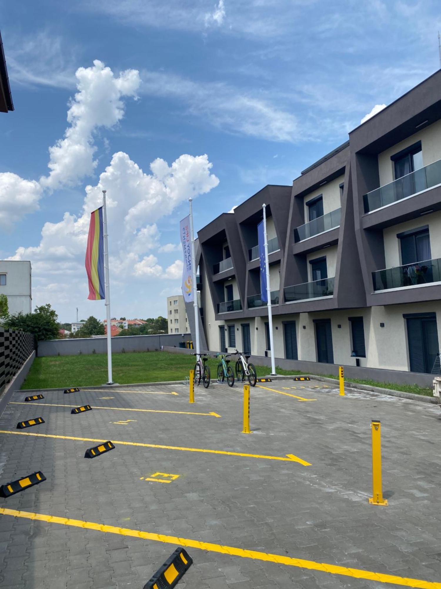 Enjoy Life Apartments Текиргьол Екстериор снимка